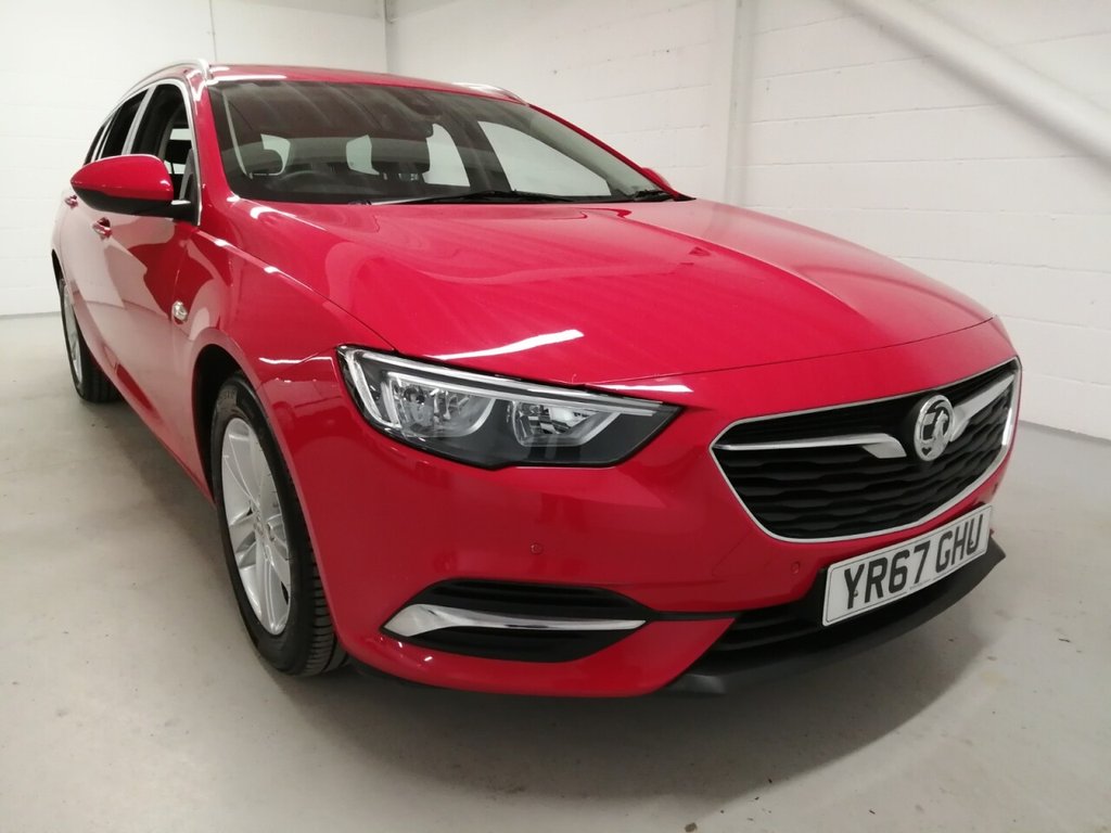 View our VAUXHALL INSIGNIA SPORTS TOURER