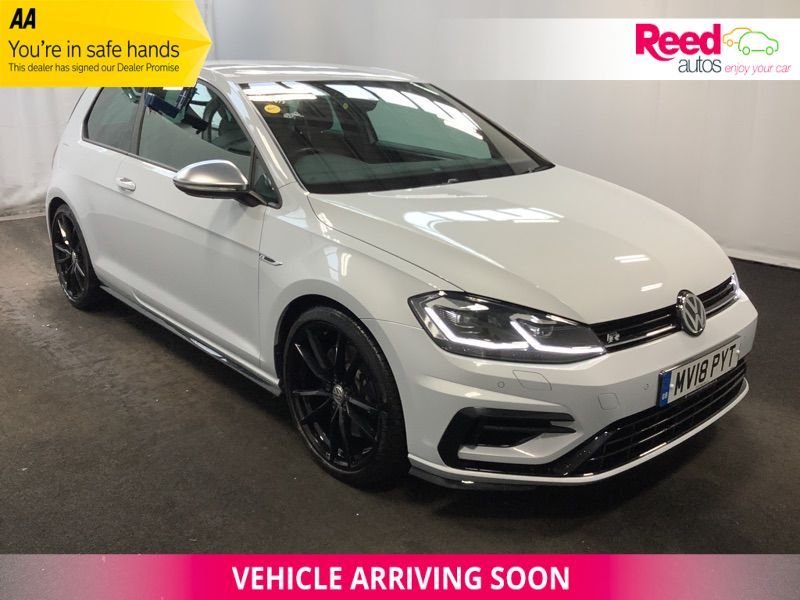 View our VOLKSWAGEN GOLF