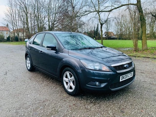 2009 09 Ford Focus 1.6 ZETEC 5d 100 BHP