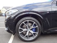 USED 2018 68 BMW X5 3.0 XDRIVE30D ( 265 BHP) M SPORT AUTO (S/S) + 7 SEATS + NAV + SKY LOUNGE PANORAMIC ROOF + L.E.D.S + HARMAN KARDON..E/H/M COMFORT INDIVIDUAL MERINO LEATHERS 7 SEATS+PAN ROOF+LASERS+360 CAM+INDIVIDUAL COMFORTS