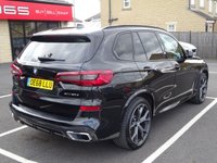 USED 2018 68 BMW X5 3.0 XDRIVE30D ( 265 BHP) M SPORT AUTO (S/S) + 7 SEATS + NAV + SKY LOUNGE PANORAMIC ROOF + L.E.D.S + HARMAN KARDON..E/H/M COMFORT INDIVIDUAL MERINO LEATHERS 7 SEATS+PAN ROOF+LASERS+360 CAM+INDIVIDUAL COMFORTS