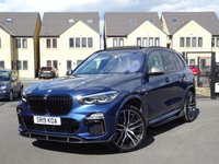 USED 2019 19 BMW X5 3.0 M50D (400 PS)  AUTO XDRIVE (S/S) 7 SEATS + �&pound;20K EXTRAS + CARBON FIBRE BODY KIT + NAV + SKY LOUNGE PANORAMIC ROOF + COMFORT INDIVIDUAL LEATHERS + HARMAN KARDON + HEAD UP + L.E.D.S + CAMERAS + AIR SUSPENSION 7S+PAN ROOF+360 CAM+LEDS+INDIVIDUAL LEATHER+NAV+HK