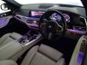 USED 2019 19 BMW X5 3.0 M50D (400 PS)  AUTO XDRIVE (S/S) 7 SEATS + �&pound;20K EXTRAS + CARBON FIBRE BODY KIT + NAV + SKY LOUNGE PANORAMIC ROOF + COMFORT INDIVIDUAL LEATHERS + HARMAN KARDON + HEAD UP + L.E.D.S + CAMERAS + AIR SUSPENSION 7S+PAN ROOF+360 CAM+LEDS+INDIVIDUAL LEATHER+NAV+HK