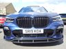 USED 2019 19 BMW X5 3.0 M50D (400 PS)  AUTO XDRIVE (S/S) 7 SEATS + �&pound;20K EXTRAS + CARBON FIBRE BODY KIT + NAV + SKY LOUNGE PANORAMIC ROOF + COMFORT INDIVIDUAL LEATHERS + HARMAN KARDON + HEAD UP + L.E.D.S + CAMERAS + AIR SUSPENSION 7S+PAN ROOF+360 CAM+LEDS+INDIVIDUAL LEATHER+NAV+HK