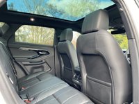 USED 2019 19 LAND ROVER RANGE ROVER EVOQUE 2.0 R-DYNAMIC SE 5d 180 BHP AUTO 4WD Pan Roof Black Pack Leather