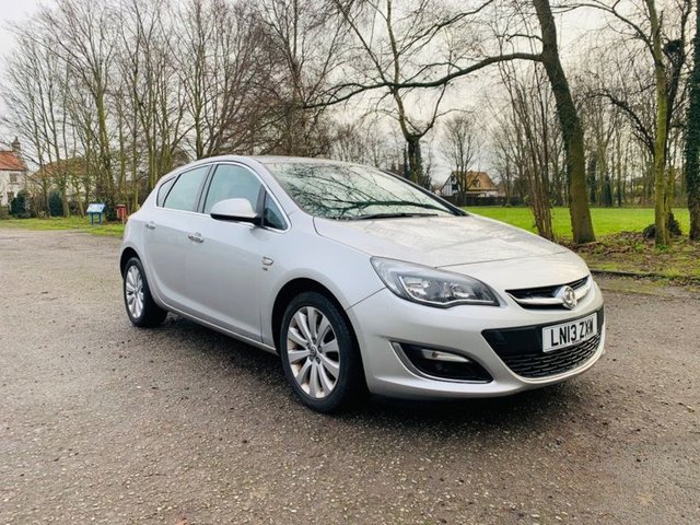 2013 13 Vauxhall Astra 1.6 SE 5d 115 BHP