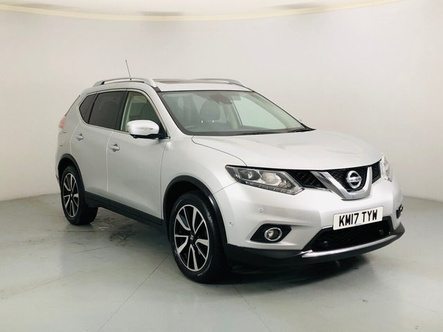 View our NISSAN X-TRAIL