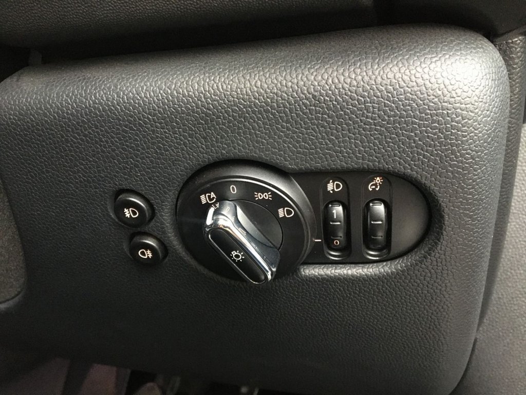 USED 2015 15 MINI HATCH COOPER 2.0 COOPER S 3d 189 BHP 