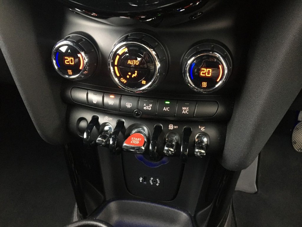 USED 2015 15 MINI HATCH COOPER 2.0 COOPER S 3d 189 BHP 