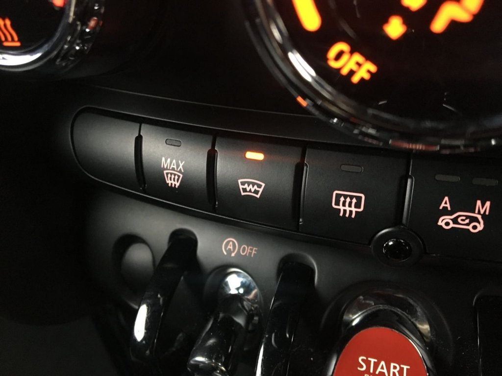 USED 2015 15 MINI HATCH COOPER 2.0 COOPER S 3d 189 BHP 