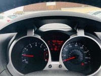USED 2013 63 NISSAN JUKE 1.6 ACENTA PREMIUM 5d 117 BHP Low Mileage with a FSH and Sat Nav
