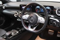 USED 2019 69 MERCEDES-BENZ A-CLASS 1.3 A 200 AMG LINE PREMIUM PLUS 5d 161 BHP VIRTUAL COCKPIT+ELECTRIC SEATS
