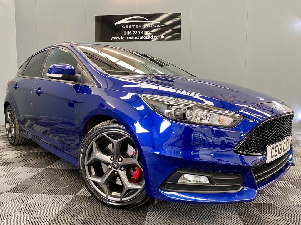 View our FORD FOCUS