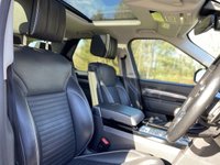 USED 2017 17 LAND ROVER DISCOVERY 3.0 TD6 FIRST EDITION 5d 255 BHP Stealth Pack Edition
