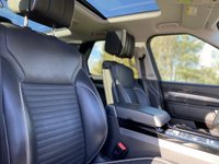 USED 2017 17 LAND ROVER DISCOVERY 3.0 TD6 FIRST EDITION 5d 255 BHP Stealth Pack Edition