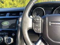 USED 2017 17 LAND ROVER DISCOVERY 3.0 TD6 FIRST EDITION 5d 255 BHP Stealth Pack Edition