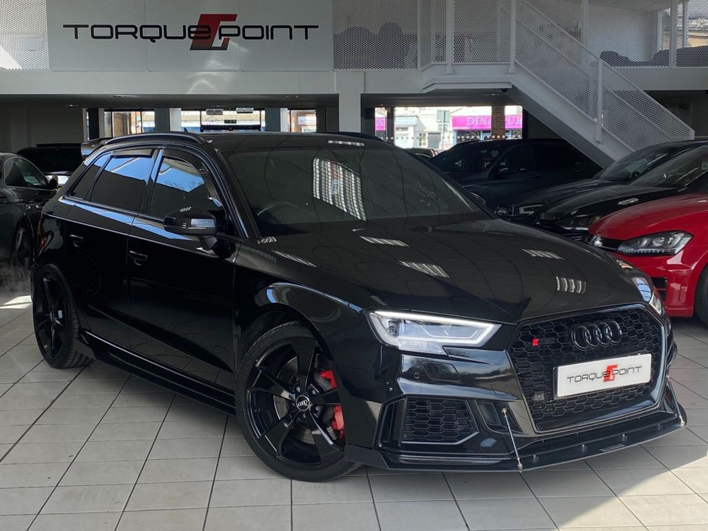 View our AUDI RS3
