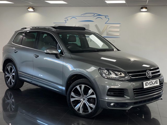 2013 63 Volkswagen Touareg 3.0 V6 R-LINE TDI BLUEMOTION TECHNOLOGY 5d 242 BHP
