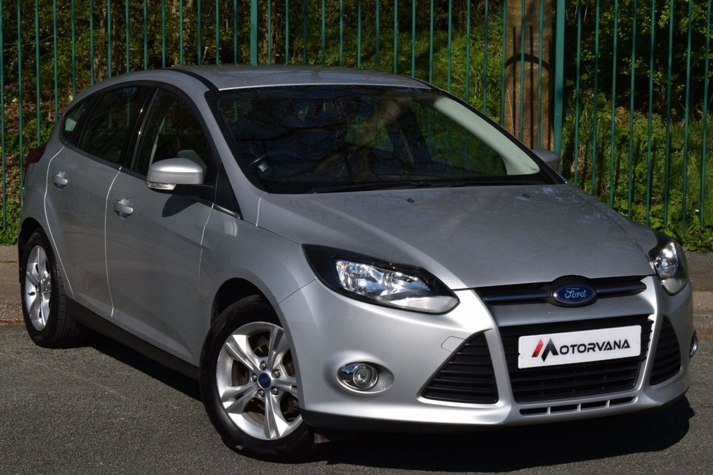 View our FORD FOCUS
