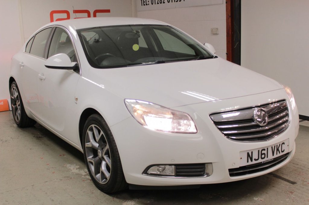 View our VAUXHALL INSIGNIA