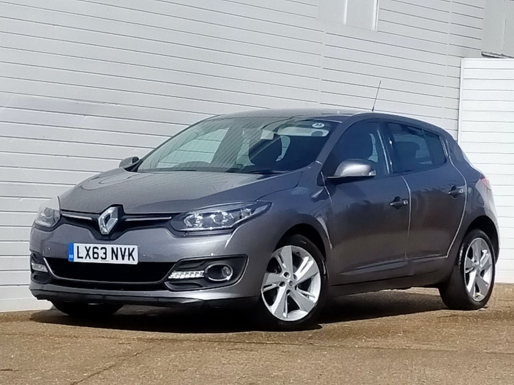 View our RENAULT MEGANE