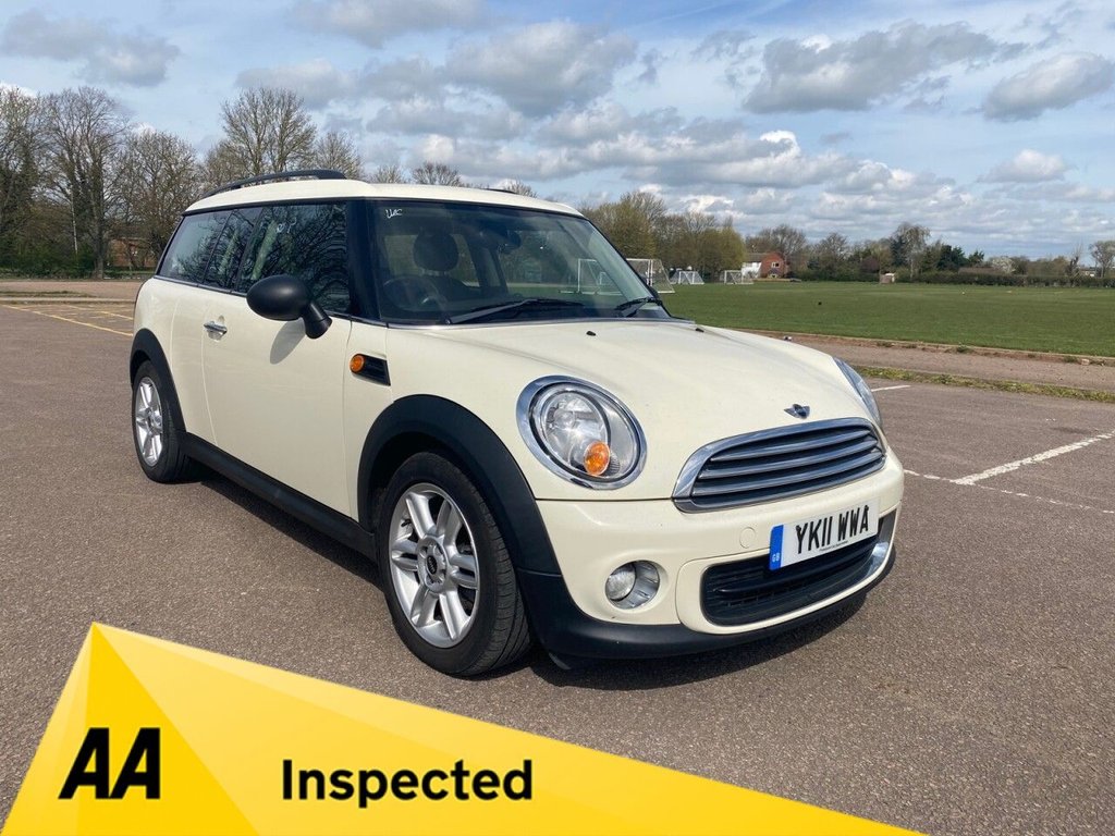 View our MINI CLUBMAN