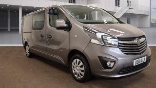 View our VAUXHALL VIVARO