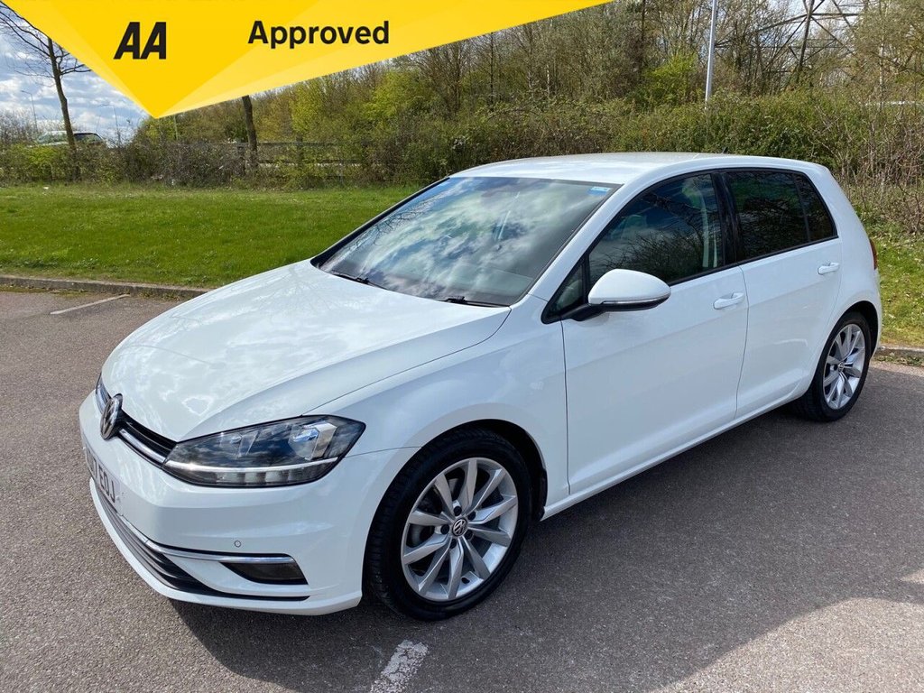 View our VOLKSWAGEN GOLF