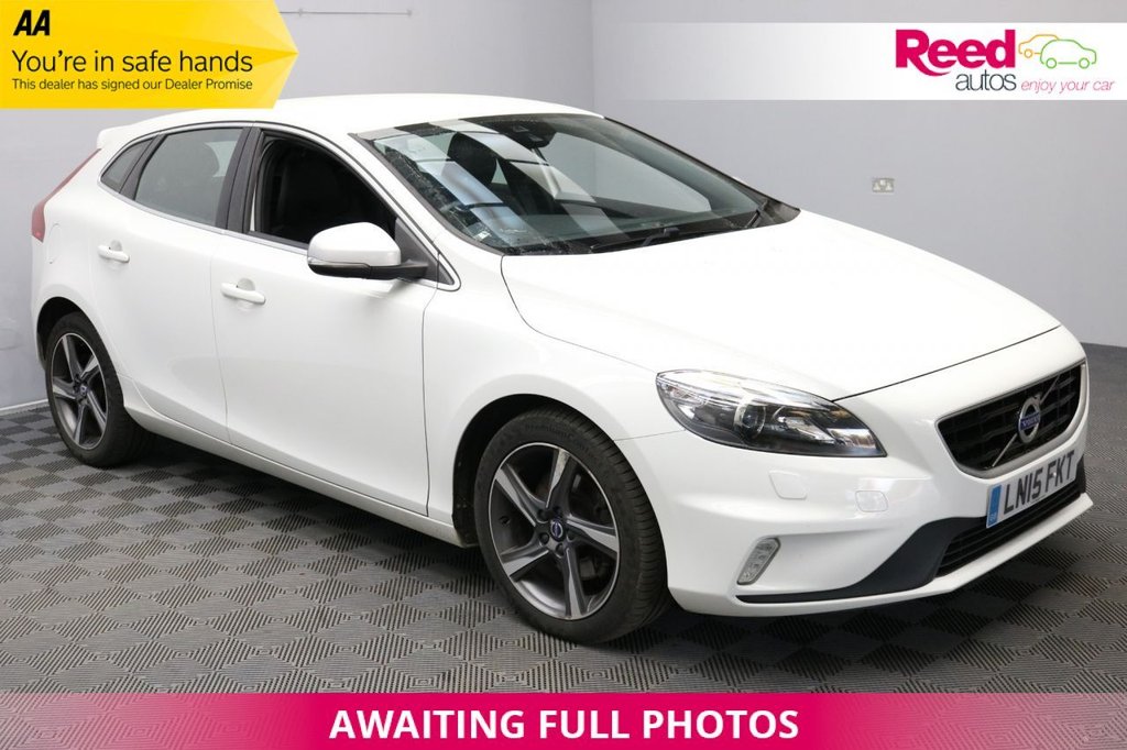 View our VOLVO V40