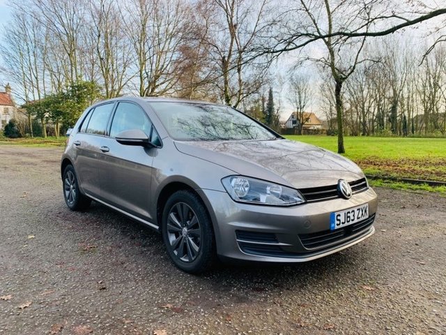 2013 63 Volkswagen Golf 1.6 SE TDI BLUEMOTION TECHNOLOGY DSG 5d 103 BHP