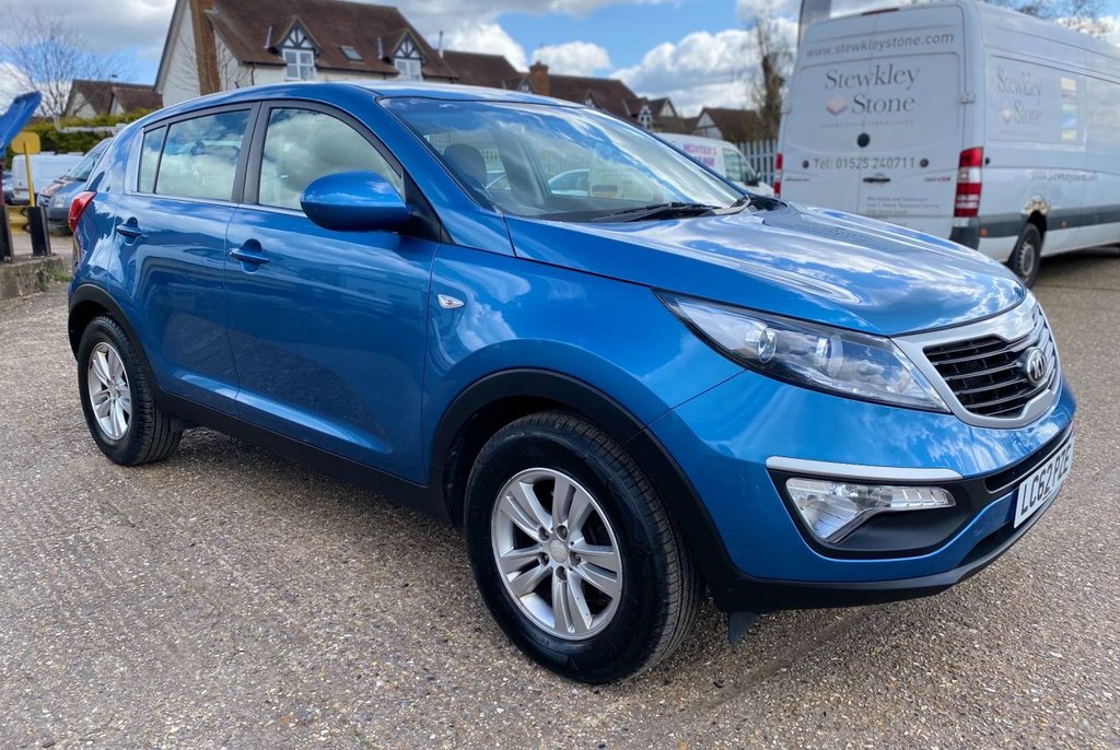 View our KIA SPORTAGE