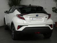 USED 2017 TOYOTA CHR 1.8 DYNAMIC 5d 122 BHP SAT NAV HEATED SEATS