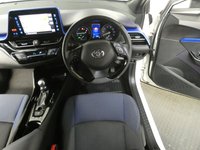 USED 2017 TOYOTA CHR 1.8 DYNAMIC 5d 122 BHP SAT NAV HEATED SEATS