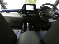 USED 2017 TOYOTA CHR 1.8 DYNAMIC 5d 122 BHP SAT NAV HEATED SEATS