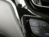 USED 2017 TOYOTA CHR 1.8 DYNAMIC 5d 122 BHP SAT NAV HEATED SEATS