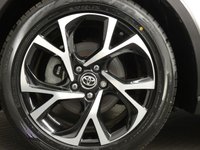 USED 2017 TOYOTA CHR 1.8 DYNAMIC 5d 122 BHP SAT NAV HEATED SEATS