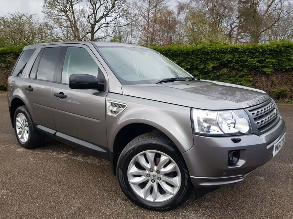 View our LAND ROVER FREELANDER