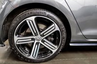 USED 2018 18 VOLKSWAGEN GOLF 2.0 R TSI DSG 5d 306 BHP SAT NAV+1 OWNER