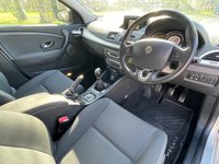 USED 2014 64 RENAULT MEGANE 1.5 DYNAMIQUE TOMTOM ENERGY DCI S/S 5d 110 BHP SAT NAV & BLUETOOTH