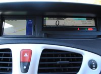 USED 2010 60 RENAULT SCENIC 1.5 DYNAMIQUE TOMTOM DCI 5d 105 BHP www.suffolkcarcentre.co.uk - Located at Ilketshall