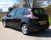 USED 2010 60 RENAULT SCENIC 1.5 DYNAMIQUE TOMTOM DCI 5d 105 BHP www.suffolkcarcentre.co.uk - Located at Ilketshall