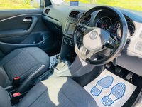 USED 2015 15 VOLKSWAGEN POLO 1.0 SE 5d 74 BHP Â£20 A YEAR ROAD TAX! 12m MOT, SERVICED & NEW CLUTCH. 3m WARRANTY