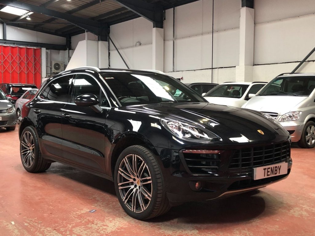 View our PORSCHE MACAN