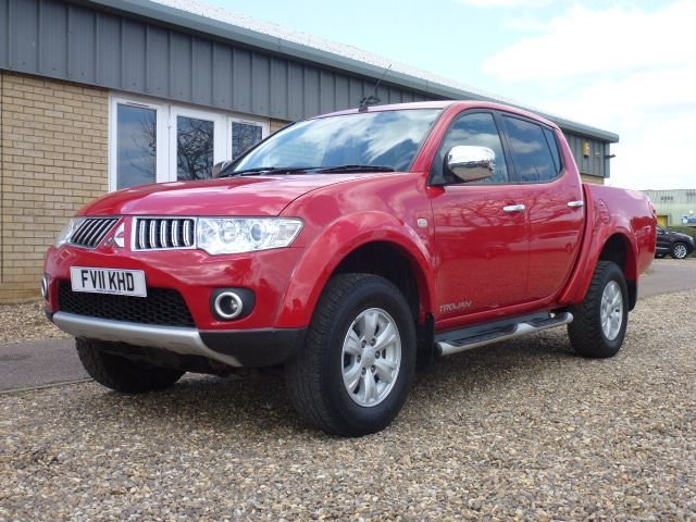 2011 11 Mitsubishi L200 2.5 DI-D 4X4 TROJAN DCB 134 BHP