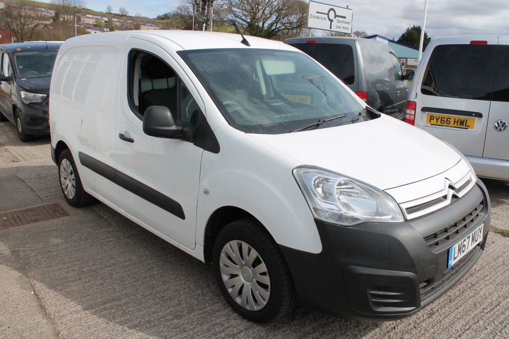 View our CITROEN BERLINGO