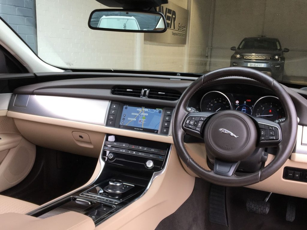 USED 2018 18 JAGUAR XF 2.0 D PRESTIGE AWD 4d 177 BHP CHEAP ROAD TAX - FINANCE AVAILABLE