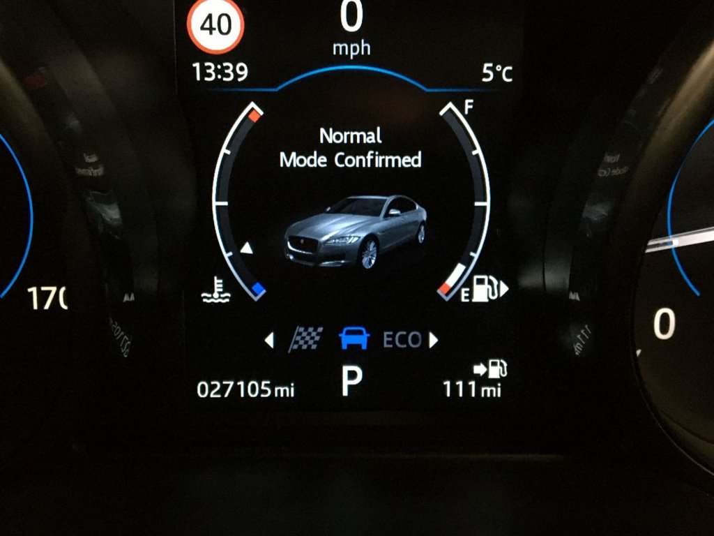USED 2018 18 JAGUAR XF 2.0 D PRESTIGE AWD 4d 177 BHP CHEAP ROAD TAX - FINANCE AVAILABLE