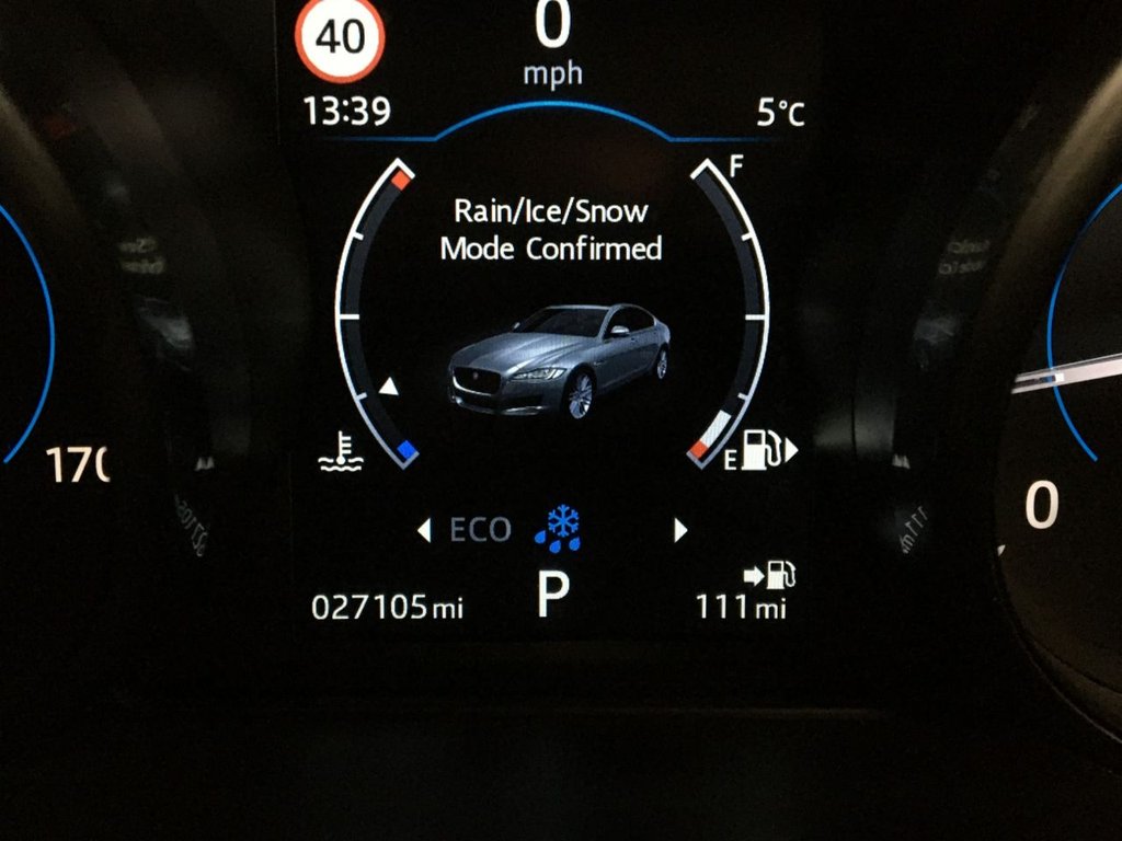 USED 2018 18 JAGUAR XF 2.0 D PRESTIGE AWD 4d 177 BHP CHEAP ROAD TAX - FINANCE AVAILABLE
