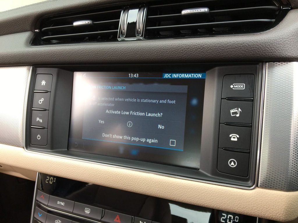 USED 2018 18 JAGUAR XF 2.0 D PRESTIGE AWD 4d 177 BHP CHEAP ROAD TAX - FINANCE AVAILABLE