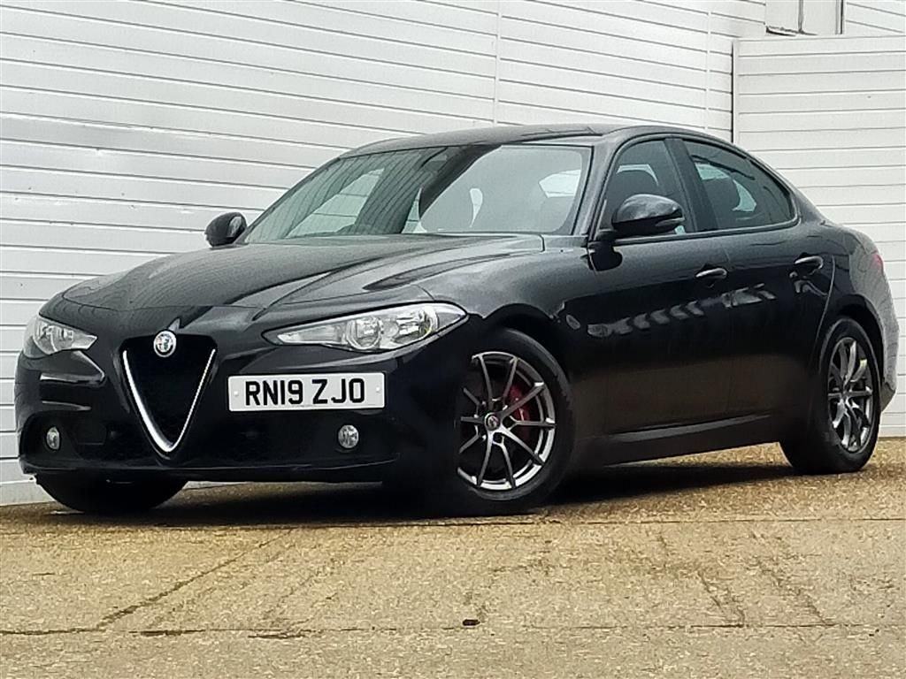 View our ALFA ROMEO GIULIA